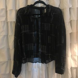 Black/White Pattern Sheer Blouse - Size M/L